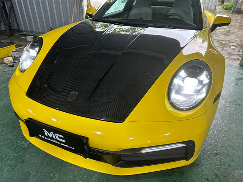 For Porsche 911 992 Carrera Carbon Fiber FXX Style Bonnet