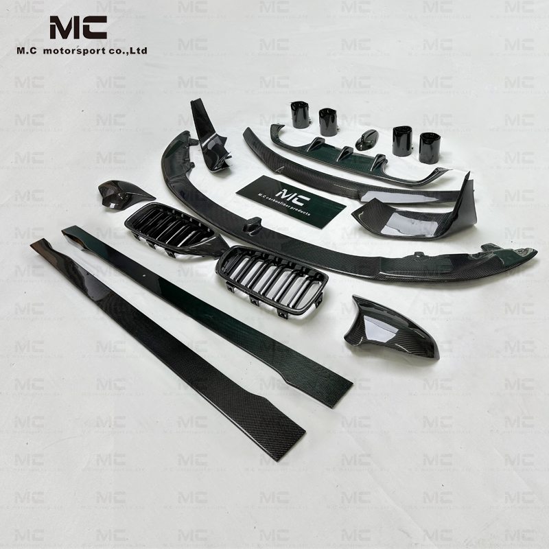 For BMW Carbon Fiber M4 F82 Body Kits