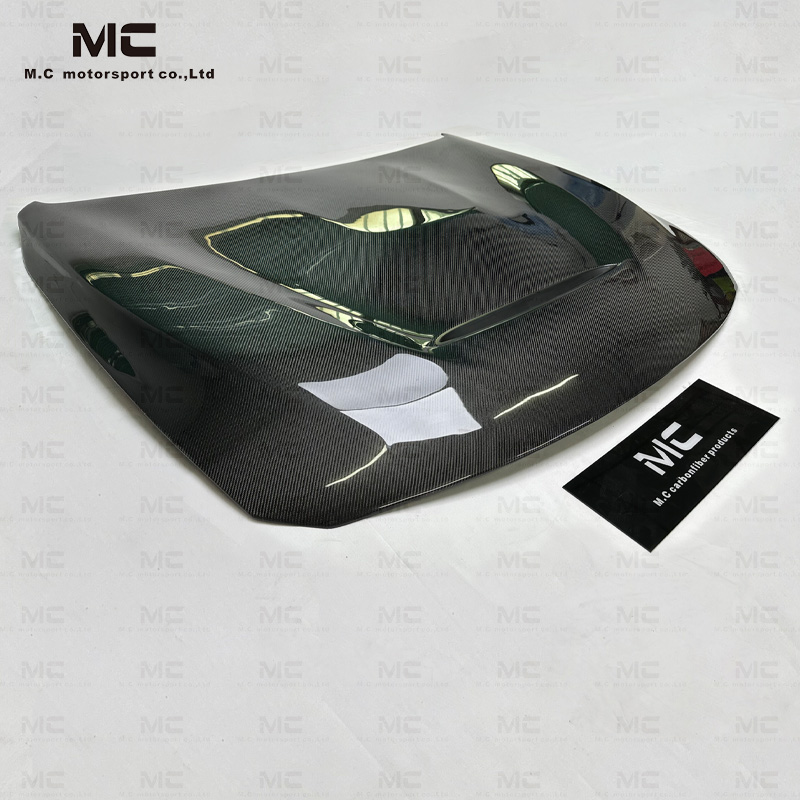 For BMW F80 F82 M3 M4 Carbon Fiber GTS Carbon Fiber Hood