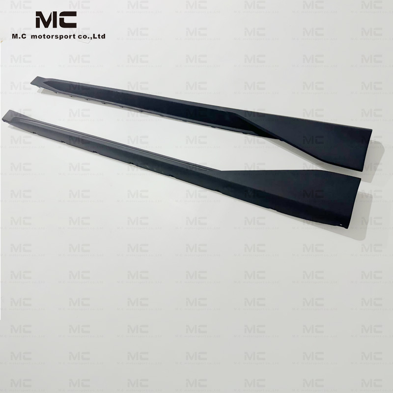 For BMW G82 M4 MP Style Carbon Fiber Side Skirts 