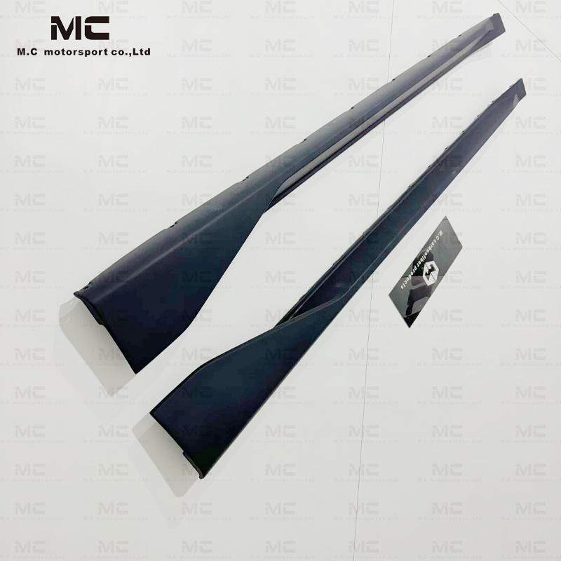 For BMW G82 M4 MP Style Carbon Fiber Side Skirts 