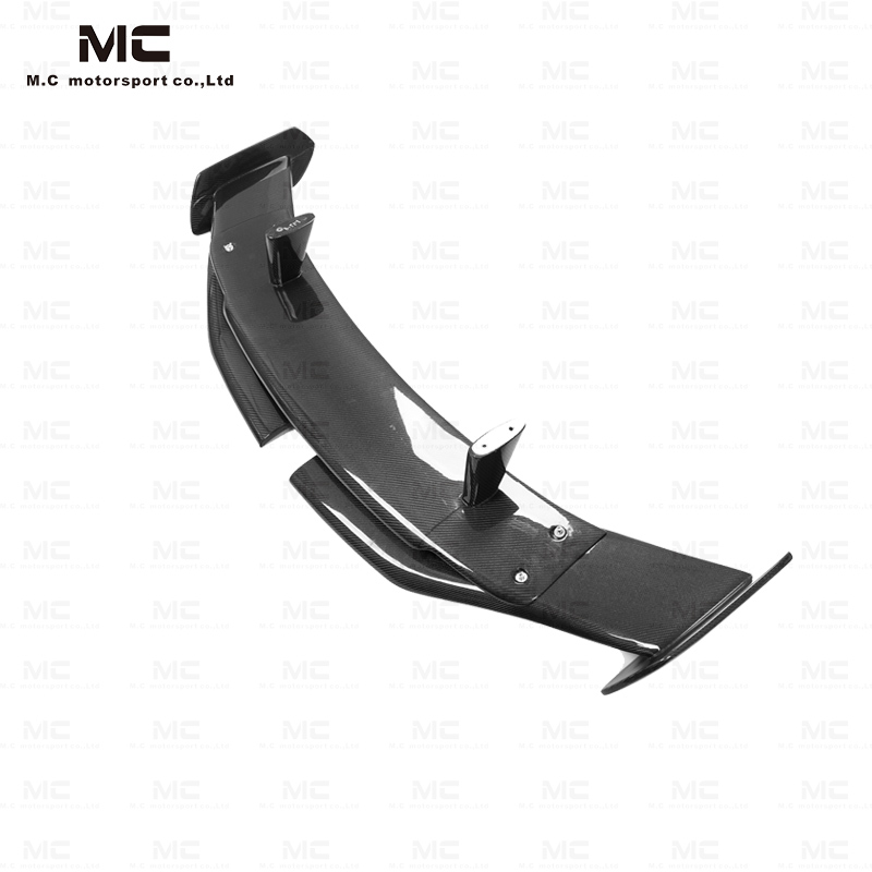 For BMW G82 D Style Carbon Fiber Rear Spoiler 