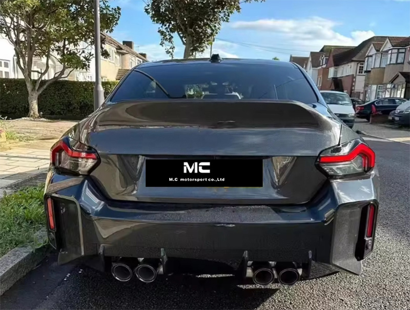 For BMW G87 CSL Style Carbon Fiber Trunk Lid 
