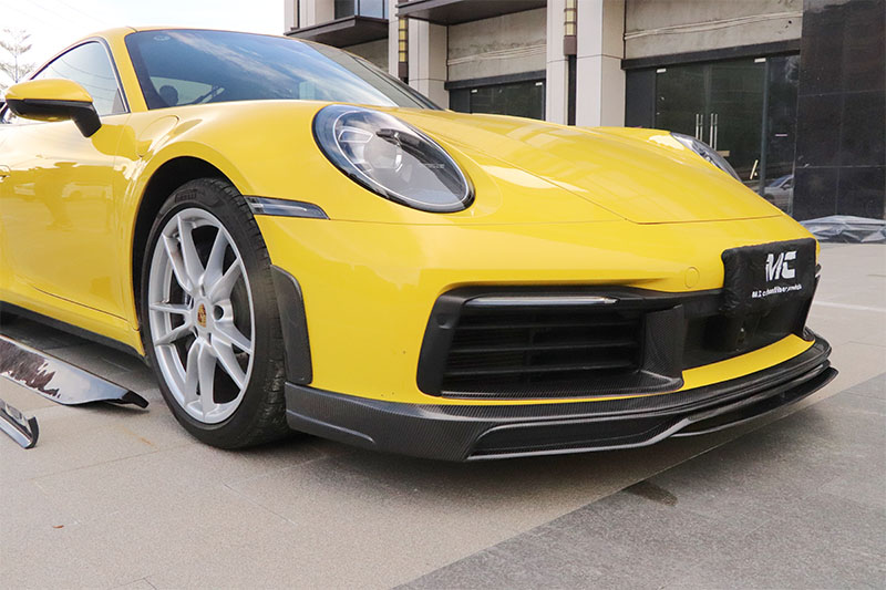 For Porsche 911 992 Carbon Fiber Front Bumper Wind Blade 2019+
