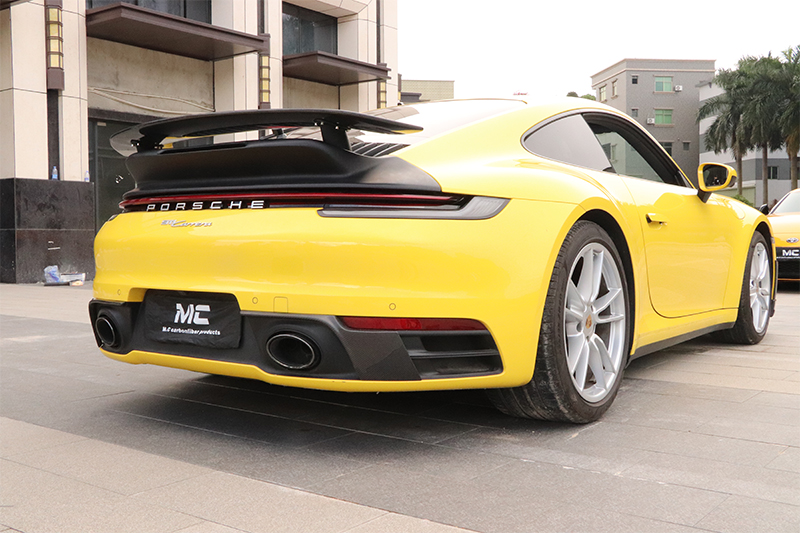 For Porsche 911 992 Carbon Fiber Rear Bumper Wind Blade 2019+