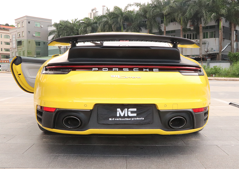 For Porsche 911 992 Carbon Fiber Rear Bumper Wind Blade 2019+