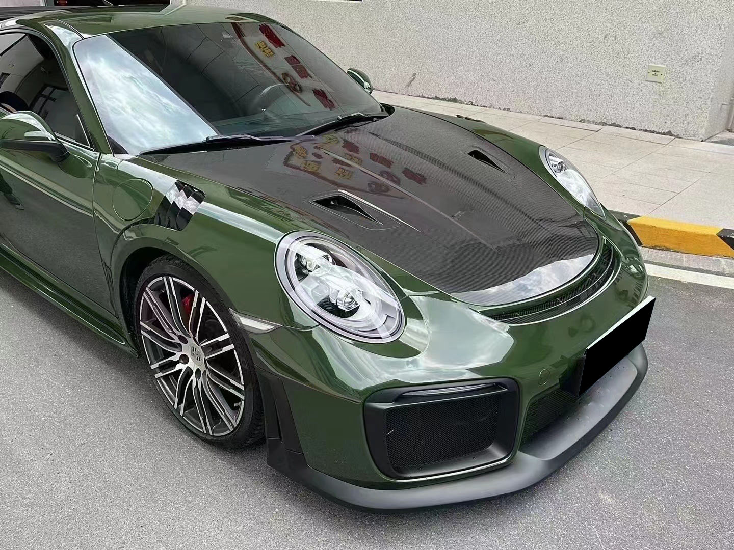 For Porsche 911 997 Half Carbon Fiber Body Kit 2005-2011