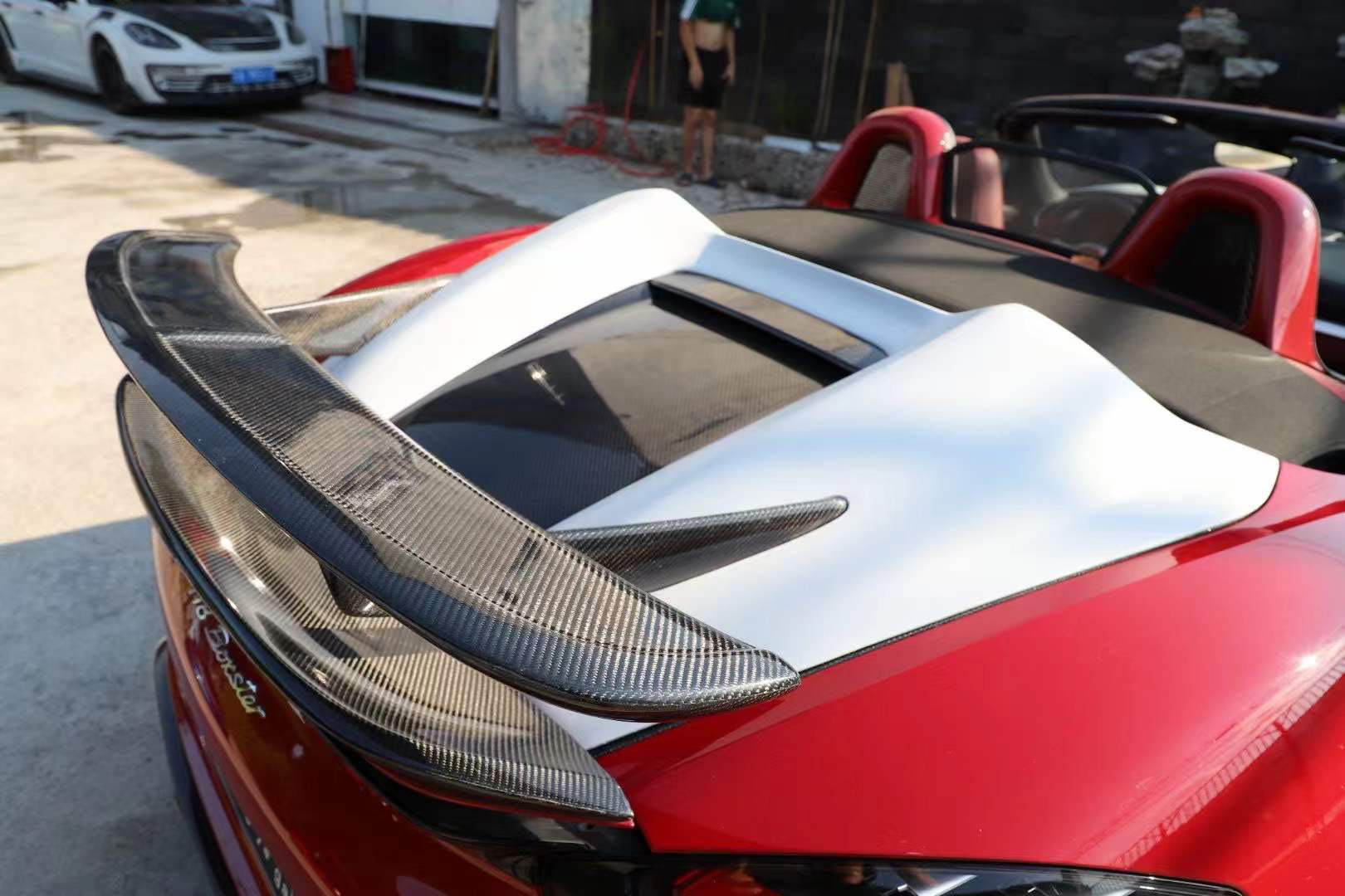 For Porsche 987 Humpback Style Carbon Fiber Rear Spoiler 2005-2008