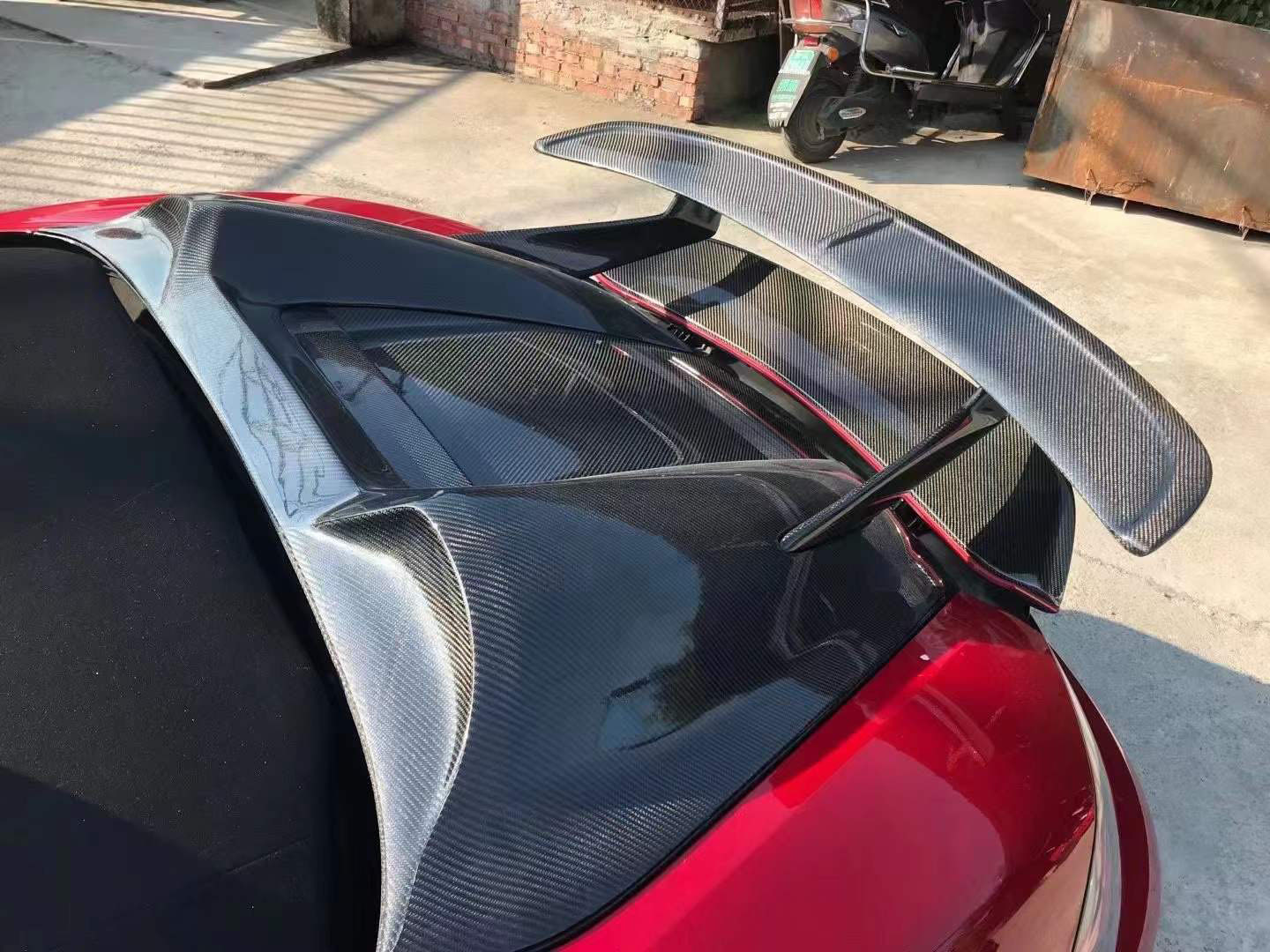 For Porsche 987 Humpback Style Carbon Fiber Rear Spoiler 2005-2008