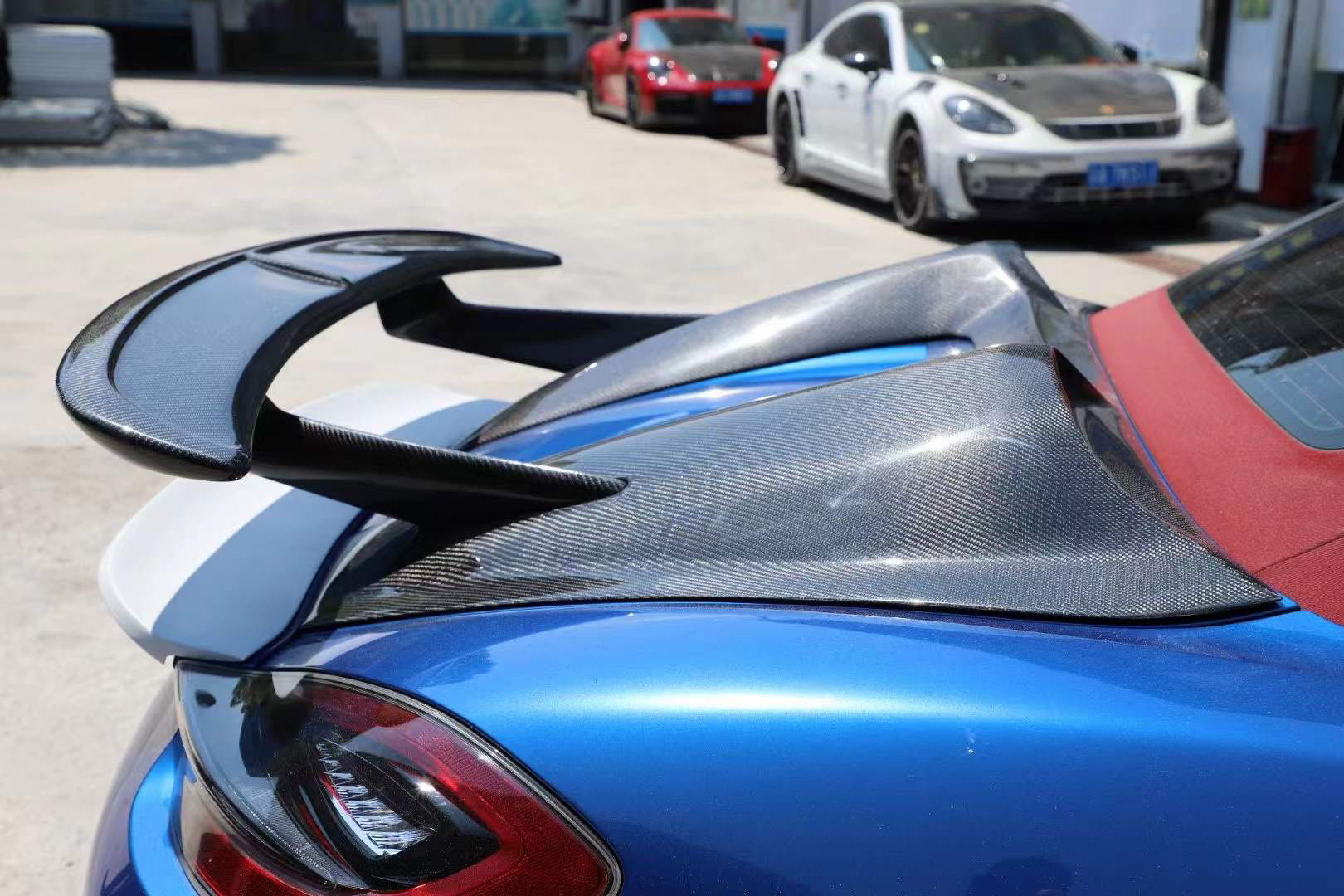 For Porsche 987 Humpback Style Carbon Fiber Rear Spoiler 2005-2008