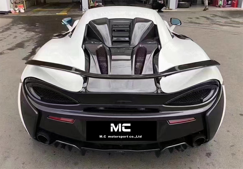 For Mclaren 540c 570s 570gt Novitec Style Carbon Fiber Rear Exhaust Penal Vent 2017-2019