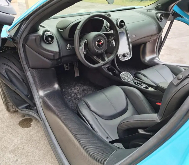 For McLaren 720S Carbon Fiber Side Step Door Sill 2017-2021