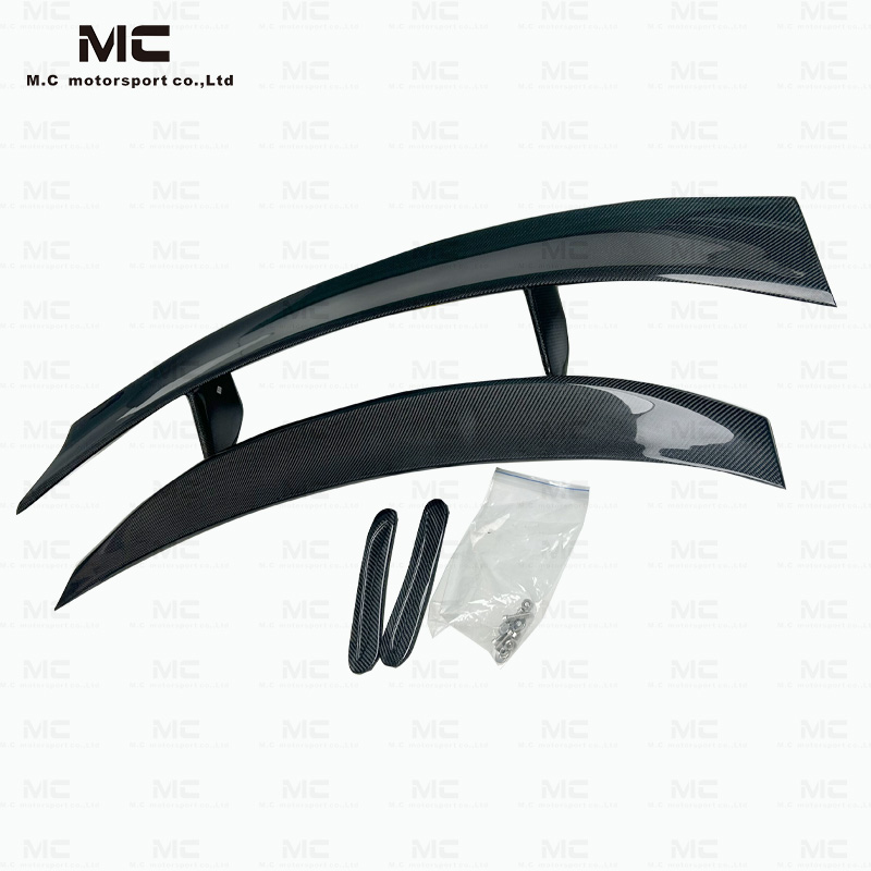 For Maserati GT 4.2 4.7 Carbon Fiber Spoiler 2014-IN