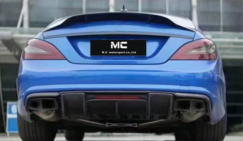 For Mercedes Benz R Style Carbon Fiber Rear Diffuser 2012-2019