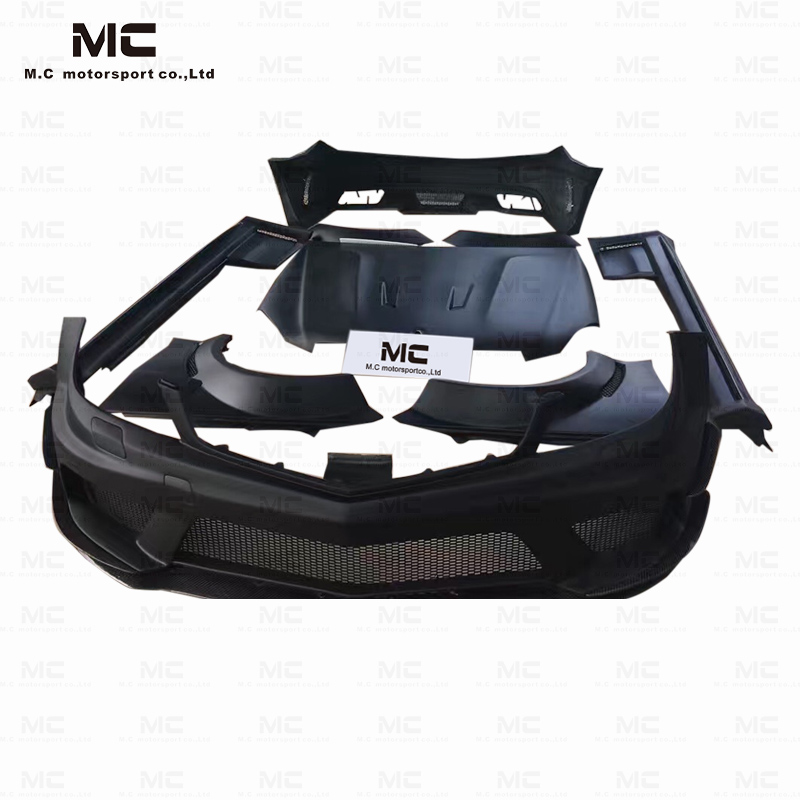 For Mercedes Benz W204 Wide Body Style Half Carbon Fiber Body Kit (without light) 2010--2014