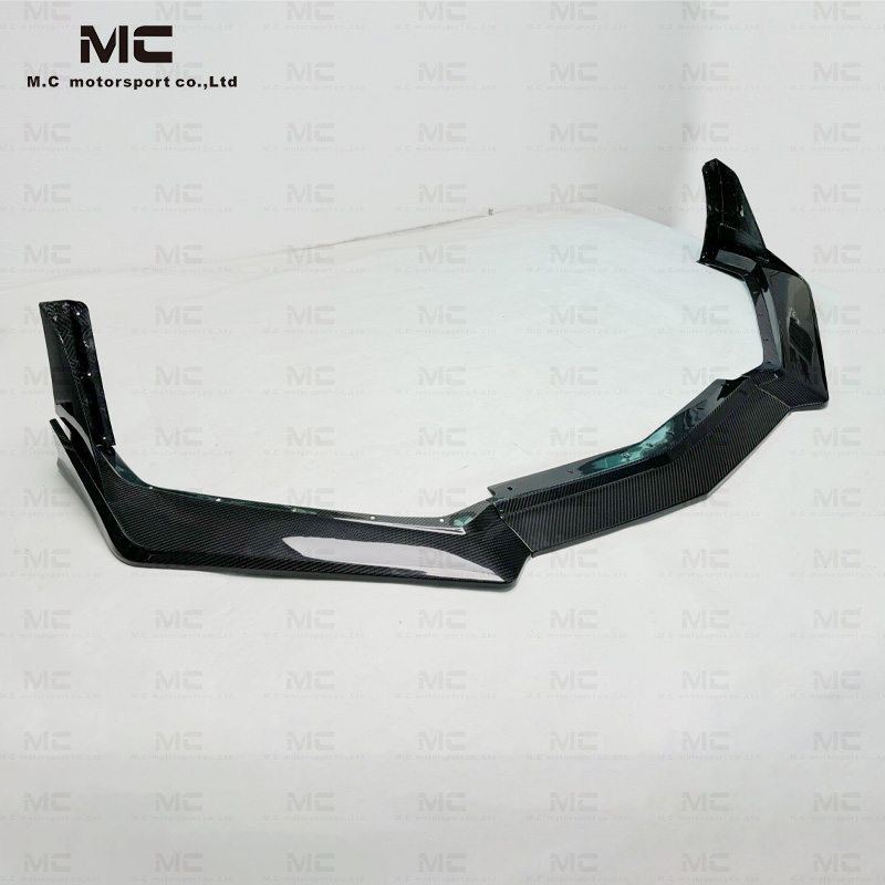 For CHEVROLET Corvette C8 ZR1 ZTK Style Dry Carbon Fiber Front Lip 2020+