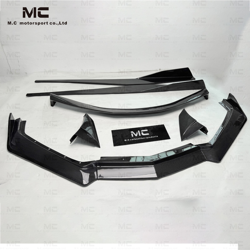 For CHEVROLET Corvette C8 Dry Carbon Fiber Body Kit 2020+