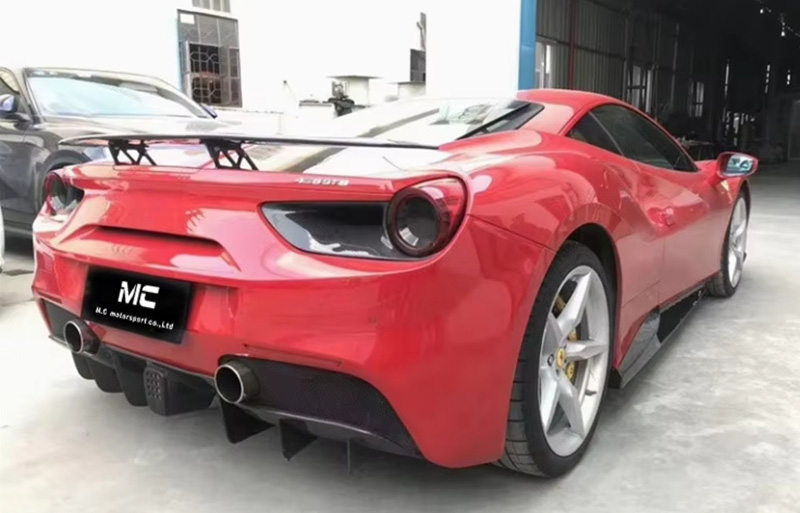 For Ferrari 488 Carbon Fiber Rear Diffuser 2015-2019