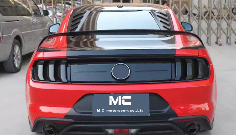 For Ford Mustang GT350 Style Carbon Fiber Spolier 2015-2017