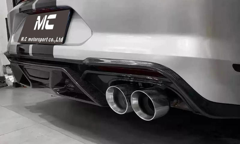 For Ford Mustang GT500 Style Carbon Fiber Rear Diffuser 2018-2020